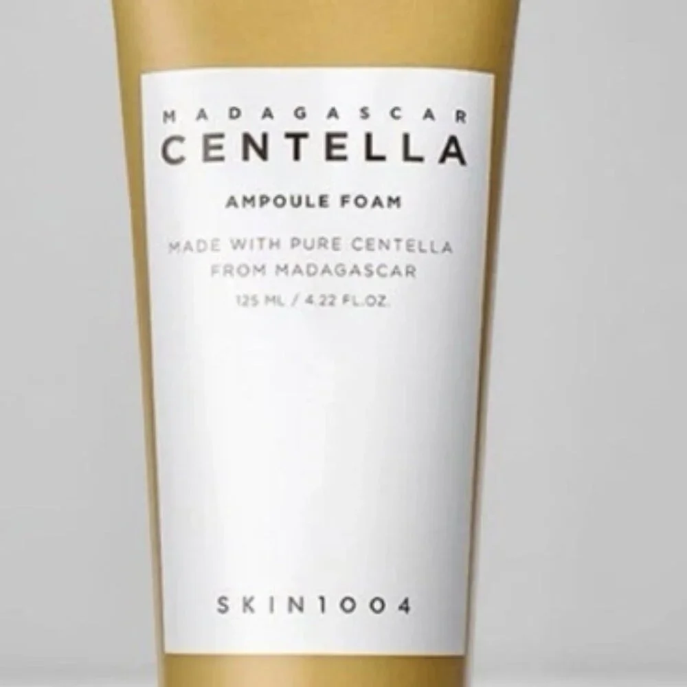 SKIN1004 Madagascar Centella Ampoule Foam Low pH Foam Cleanser Natural - Picture 3 of 3